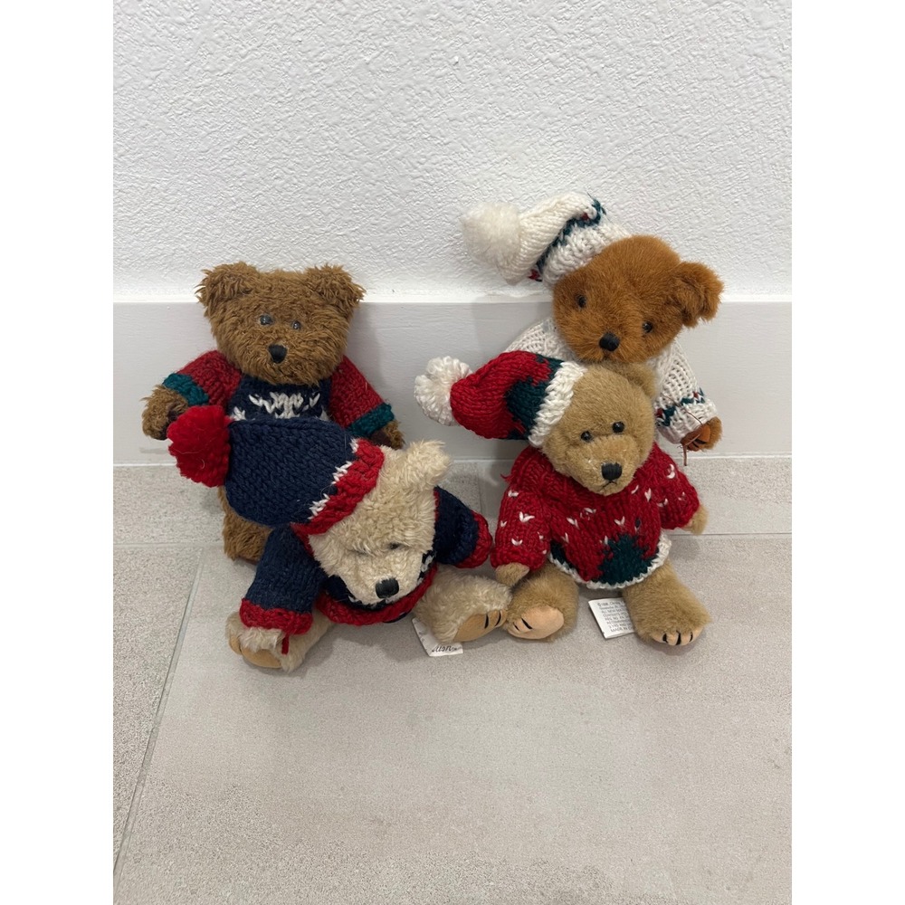 Chrisha Playful Plush Vintage 1996 Christmas Teddy Bear Set Knit Sweater 4pc